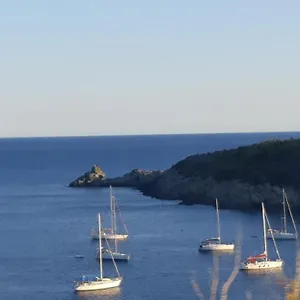 La Calle Isola D'Elba