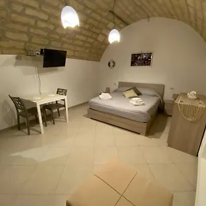 Mirabari Bed & Breakfast